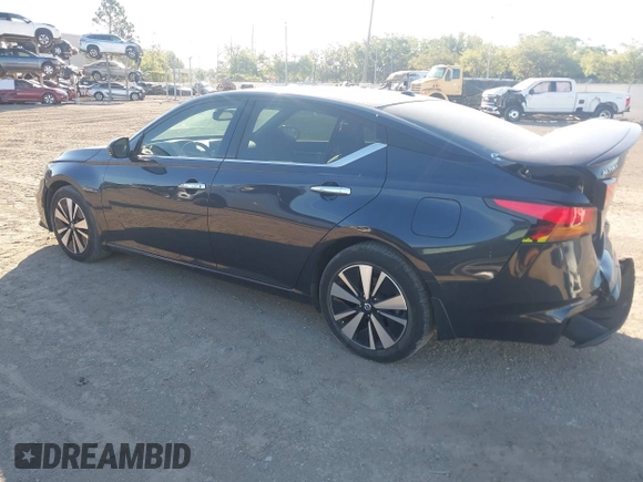 2019 Nissan Altima 2.5 SV with VIN 1N4BL4DV9KC117080, listed as a IAAI auction lot 41827686 with 84,228 mi miles. Bid and sale history available at carsss.com. Image 3.