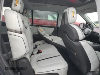 2024 Rivian R1S Adventure with VIN 7PDSGABA4RN031387, listed as a Copart auction lot 75098504 with Not Provided miles and Salvage Title. Bid and sale history available at carsss.com. Image 11.