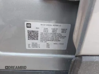 2025 Cadillac XT4 AWD Premium Luxury with VIN 1GYFZDR41SF131347, listed as a IAAI auction lot 42198131 with 9,416 mi miles and . Bid and sale history available at carsss.com. Image 9.