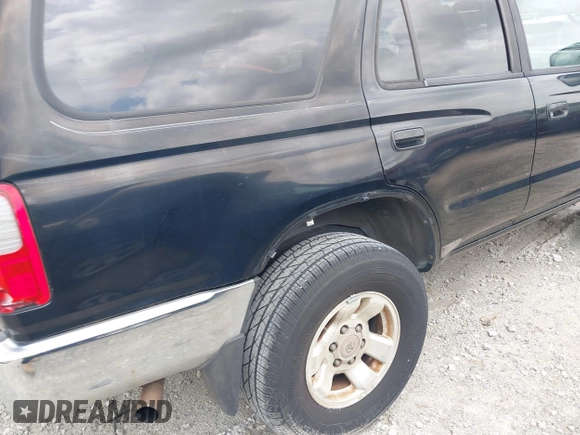 2000 Toyota 4Runner SR5 z VIN JT3HN86RXY0308057, wystawiony jako IAAI lot #42388038 z przebiegiem 261 007 mil mil oraz . Historia ofert i sprzedaży dostępna na DreamBid. Obrazek 12.