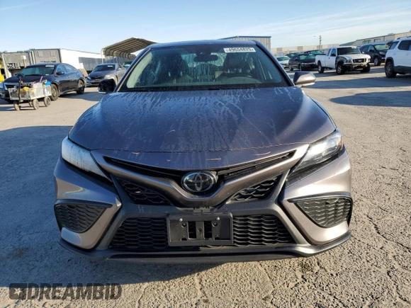 2023 Toyota Camry SE with VIN 4T1G11AK3PU769155, listed as a Copart auction lot 49654825 with 18,505 mi miles and Salvage Title. Bid and sale history available at DreamBid. Image 5.
