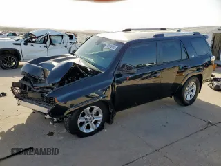 2021 Toyota 4Runner SR5 with VIN JTEEU5JR9M5236218, listed as a Copart auction lot 49112805 with 90,453 mi miles and Salvage title. Bid and sale history available at DreamBid. Image 1.