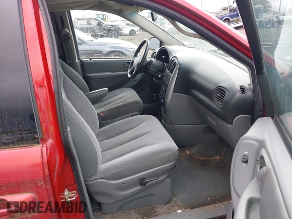 2006 Chrysler Town & Country Touring with VIN 2A4GP54L76R666938, listed as a IAAI auction lot 42270772 with 143,081 mi miles and . Bid and sale history available at DreamBid. Image 5.