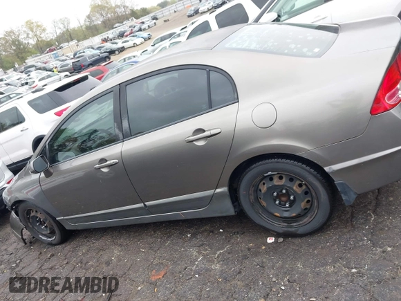 2008 Honda Civic LX with VIN 2HGFA16588H352185, listed as a IAAI auction lot 41917952 with 195,612 mi miles and . Bid and sale history available at DreamBid. Image 14.