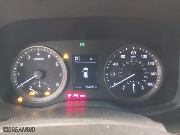 2018 Hyundai Tucson Value with VIN KM8J3CA28JU648236, listed as a IAAI auction lot 41161221 with 104,057 mi miles. Bid and sale history available at carsss.com. Image 7.