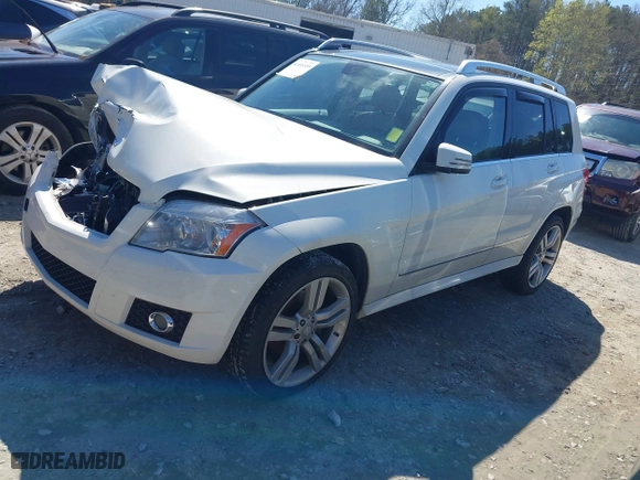 2012 Mercedes-Benz GLK-Class GLK 350 with VIN WDCGG8HB4CF718662, listed as a IAAI auction lot 41836595 with 216,433 mi miles. Bid and sale history available at carsss.com. Image 17.