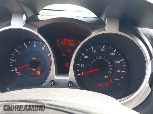 2014 Nissan Juke Nismo z VIN JN8AF5MV7ET357773, wystawiony jako IAAI lot #41994767 z przebiegiem 135 424 mil mil oraz . Historia ofert i sprzedaży dostępna na DreamBid. Obrazek 7.