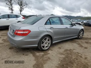 2010 Mercedes-Benz E-Class E 350 Luxury with VIN WDDHF5GB3AA103498, listed as a Copart auction lot 49733685 with 117,195 mi miles and Salvage Title. Bid and sale history available at carsss.com. Image 3.