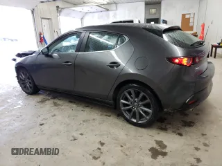 2021 Mazda Mazda3 Hatchback Select with VIN JM1BPAKL4M1310976, listed as a Copart auction lot 42404943 with 9,679 mi miles. Bid and sale history available at carsss.com. Image 2.