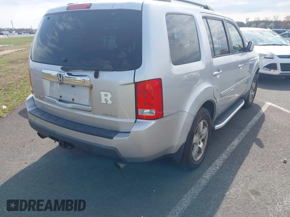 2011 Honda Pilot EX-L with VIN 5FNYF4H68BB017361, listed as a IAAI auction lot 41933024 with 338,819 mi miles and . Bid and sale history available at carsss.com. Image 12.
