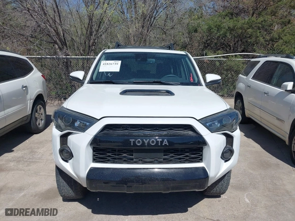 2022 Toyota 4Runner SR5 Premium with VIN JTENU5JRXN5991928, listed as a IAAI auction lot 41826739 with 15,174 mi miles. Bid and sale history available at carsss.com. Image 12.