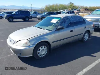 2000 Honda Civic LX with VIN 1HGEJ6672YL053837, listed as a IAAI auction lot 41778864 with 368,139 mi miles. Bid and sale history available at carsss.com. Image 2.