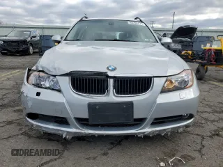 2007 BMW 3 Series 328xi z VIN WBAVT73587FZ36353, wystawiony jako Copart lot #85298474 z przebiegiem 96 375 mil mil oraz Szkoda całkowita • Salvage title. Historia ofert i sprzedaży dostępna na DreamBid. Obrazek 5.