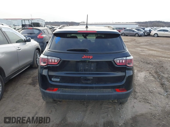 2020 Jeep Compass Latitude with VIN 3C4NJDBB9LT137387, listed as a IAAI auction lot 41379552 with 79,083 mi miles and . Bid and sale history available at carsss.com. Image 16.