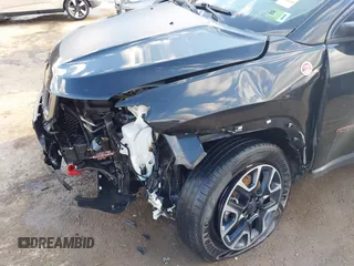 2019 Jeep Compass Trailhawk with VIN 3C4NJDDBXKT671364, listed as a IAAI auction lot 41655974 with 104,252 mi miles and . Bid and sale history available at carsss.com. Image 19.