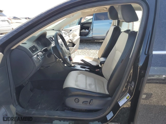 2014 Volkswagen Passat SE w/Sunroof with VIN 1VWBS7A35EC100618, listed as a Copart auction lot 41745275 with 130,243 mi miles and Salvage Title. Bid and sale history available at carsss.com. Image 7.