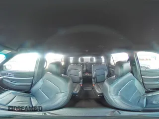 2017 Ford Explorer XLT с VIN 1FM5K8D83HGB06441, выставлен на аукционе Copart как лот 49990625 с пробегом 103 202 миль миль и На запчасти • Non repairable. История ставок и продаж доступна на DreamBid. Изображение 15.