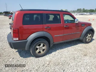 2008 Dodge Nitro SXT z VIN 1D8GU28K28W188650, wystawiony jako Copart lot #60814305 z przebiegiem 301 191 mil mil oraz Szkoda całkowita • Salvage title. Historia ofert i sprzedaży dostępna na DreamBid. Obrazek 3.