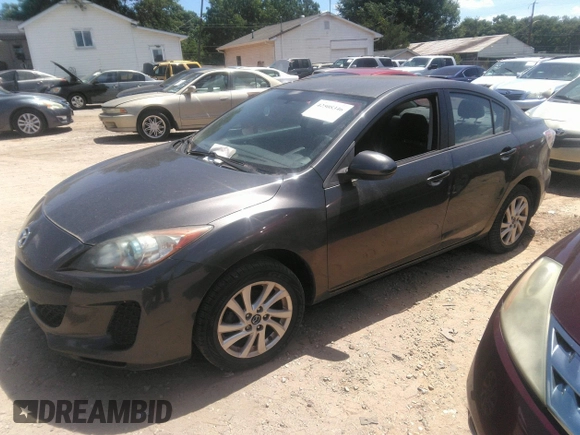 2013 Mazda 3 i Touring z VIN JM1BL1V80D1715722, wystawiony jako IAAI lot #42508346 z przebiegiem 107 754 mil mil oraz . Historia ofert i sprzedaży dostępna na DreamBid. Obrazek 2.