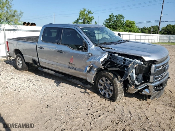 2023 Ford Super Duty F-250 SRW XL with VIN 1FT7W2BN2PED30124, listed as a Copart auction lot 57867974 with 25,304 mi miles and Salvage Title. Bid and sale history available at carsss.com. Image 1.