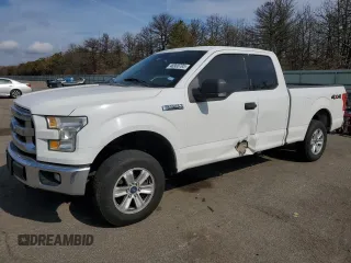 2015 Ford F-150 XLT with VIN 1FTFX1EF4FFA42279, listed as a Copart auction lot 46900705 with 180,004 mi miles and Salvage Title. Bid and sale history available at carsss.com. Image 1.