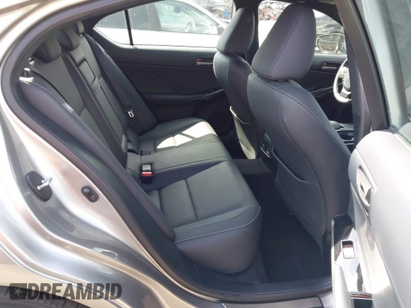 2021 Lexus IS 300 z VIN JTHCA1D22M5117601, wystawiony jako IAAI lot #41904908 z przebiegiem 39 209 mil mil oraz . Historia ofert i sprzedaży dostępna na DreamBid. Obrazek 8.
