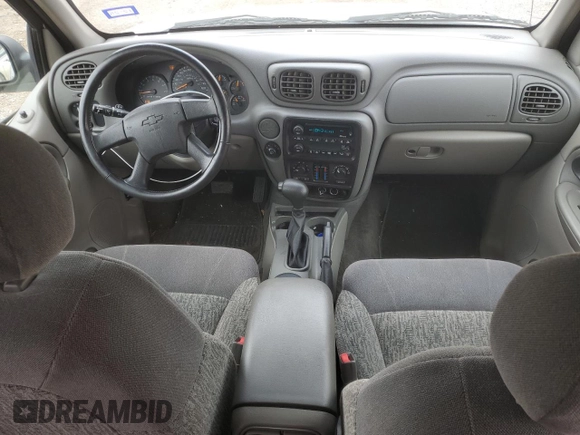 2003 Chevrolet TrailBlazer LS with VIN 1GNDS13S832245109, listed as a Copart auction lot 51738785 with 105,220 mi miles and Salvage Title. Bid and sale history available at DreamBid. Image 8.