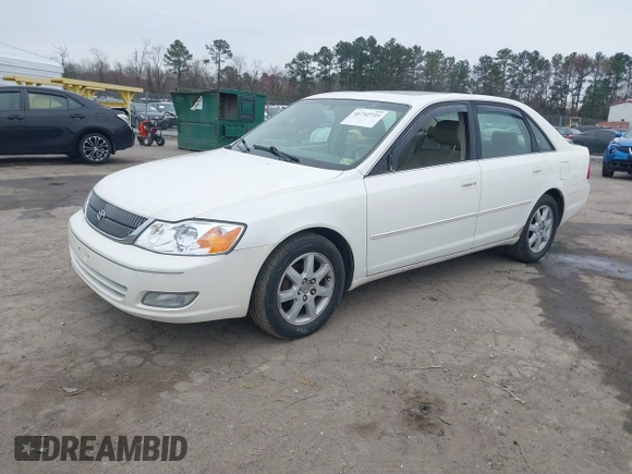 2001 Toyota Avalon XL with VIN 4T1BF28B61U180325, listed as a IAAI auction lot 41742723 with 155,155 mi miles and . Bid and sale history available at carsss.com. Image 2.