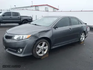 2014 Toyota Camry L with VIN 4T1BF1FK4EU372166, listed as a IAAI auction lot 41228217 with 159,187 mi miles. Bid and sale history available at carsss.com. Image 2.