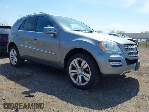 2011 Mercedes-Benz M 350 with VIN 4JGBB8GBXBA702201, listed as a IAAI auction lot 42096046 with 144,342 mi miles and . Bid and sale history available at DreamBid. Image 1.