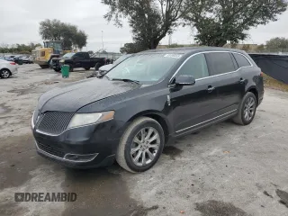 2014 Lincoln MKT with VIN 2LMHJ5FK0EBL53429, listed as a Copart auction lot 88496855 with 370,610 mi miles and Salvage Title. Bid and sale history available at DreamBid. Image 1.