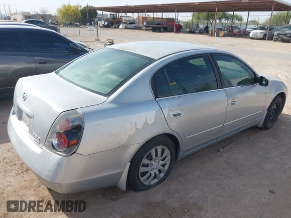 2006 Nissan Altima 2.5 S with VIN 1N4AL11D16N428518, listed as a IAAI auction lot 41917353 with 182,184 mi miles. Bid and sale history available at carsss.com. Image 4.
