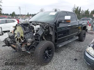 2018 GMC Sierra 2500HD SLT with VIN 1GT12TEY4JF203731, listed as a IAAI auction lot 41858306 with 86,931 mi miles. Bid and sale history available at carsss.com. Image 19.