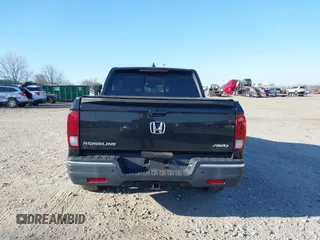 2019 Honda Ridgeline RTL-E with VIN 5FPYK3F7XKB033652, listed as a IAAI auction lot 41751421 with 96,774 mi miles and . Bid and sale history available at DreamBid. Image 15.