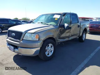 2004 Ford F-150 XLT with VIN 1FTPW12504KD85839, listed as a IAAI auction lot 42527515 with 231,444 mi miles and . Bid and sale history available at DreamBid. Image 17.