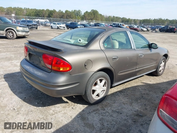 2002 Oldsmobile Alero GL1 z VIN 1G3NL52E82C172314, wystawiony jako IAAI lot #41465789 z przebiegiem 118 427 mil mil oraz . Historia ofert i sprzedaży dostępna na DreamBid. Obrazek 4.