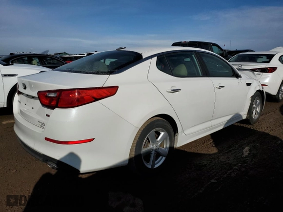 2015 Kia Optima LX with VIN KNAGM4A78F5584825, listed as a Copart auction lot 46266055 with 69,689 mi miles and Salvage Title. Bid and sale history available at DreamBid. Image 3.