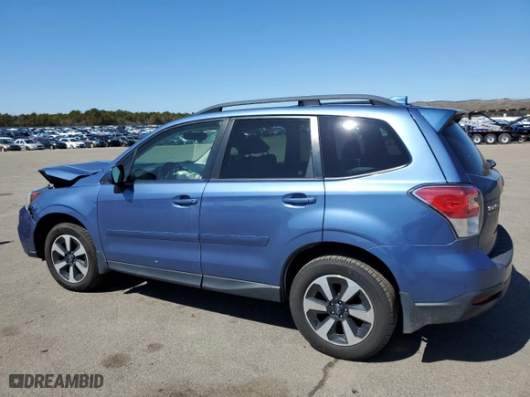 2018 Subaru Forester Premium with VIN JF2SJAEC1JH555123, listed as a Copart auction lot 50688485 with 123,917 mi miles and Salvage Title. Bid and sale history available at carsss.com. Image 2.
