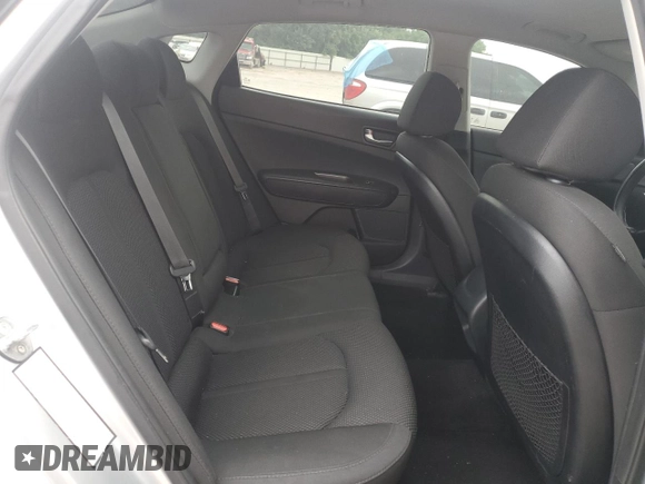 2019 Kia Optima LX with VIN 5XXGT4L34KG348839, listed as a Copart auction lot 59387725 with 122,386 mi miles and Salvage title. Bid and sale history available at DreamBid. Image 10.