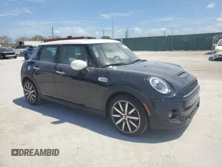 2020 MINI Hardtop 4 Door Cooper S with VIN WMWXU9C03L2L76233, listed as a Copart auction lot 53932505 with 10,818 mi miles and Non Repairable. Bid and sale history available at DreamBid. Image 4.