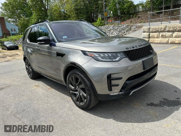 2017 Land Rover Discovery HSE z VIN SALRRBBV4HA038959, wystawiony jako Copart lot #57594705 z przebiegiem 105 090 mil mil oraz Czysty tytuł • Clean title. Historia ofert i sprzedaży dostępna na DreamBid. Obrazek 4.