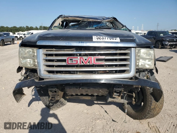 2011 GMC Sierra 1500 SLE with VIN 3GTP2VE33BG149915, listed as a Copart auction lot 52377385 with 218,845 mi miles and Salvage title. Bid and sale history available at DreamBid. Image 5.