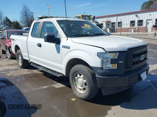 2017 Ford F-150 XL with VIN 1FTEX1E86HFA80662, listed as a IAAI auction lot 41657910 with 127,435 mi miles. Bid and sale history available at carsss.com. Image 1.