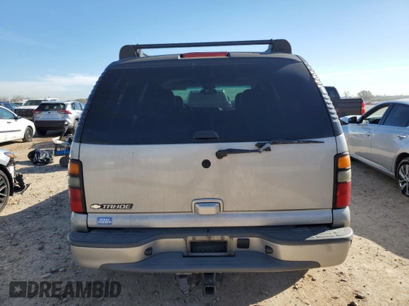 2006 Chevrolet Tahoe Z71 z VIN 1GNEC13ZX6R125595, wystawiony jako Copart lot #88558765 z przebiegiem 229 511 mil mil oraz Szkoda całkowita • Salvage title. Historia ofert i sprzedaży dostępna na DreamBid. Obrazek 6.