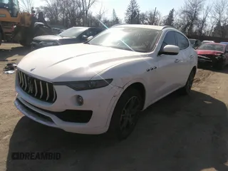 2017 Maserati Levante with VIN ZN661XUS2HX228160, listed as a IAAI auction lot 41830283 with 95,903 mi miles. Bid and sale history available at carsss.com. Image 17.