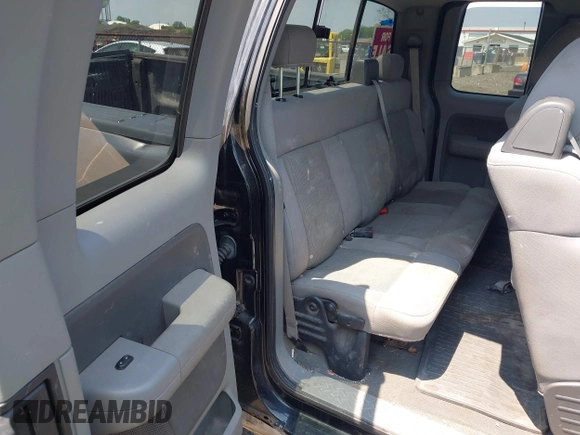 2006 Ford F-150 XLT с VIN 1FTPX14526NB53514, выставлен на аукционе IAAI как лот 42481538 с пробегом 175 547 миль миль и . История ставок и продаж доступна на DreamBid. Изображение 8.