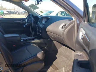 2019 Nissan Pathfinder SL with VIN 5N1DR2MN1KC632477, listed as a IAAI auction lot 41380902 with 81,849 mi miles and . Bid and sale history available at DreamBid. Image 5.