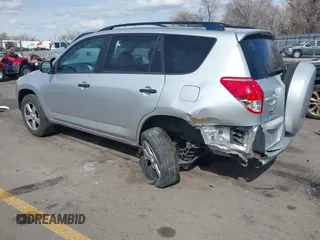 2006 Toyota RAV4 with VIN JTMBD33V165037673, listed as a IAAI auction lot 41778546 with 191,412 mi miles. Bid and sale history available at carsss.com. Image 3.