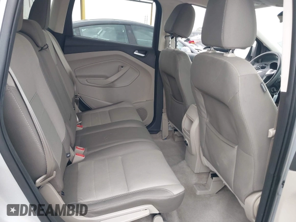 2015 Ford Escape SE with VIN 1FMCU0G95FUC81490, listed as a IAAI auction lot 42136791 with 140,967 mi miles. Bid and sale history available at carsss.com. Image 8.