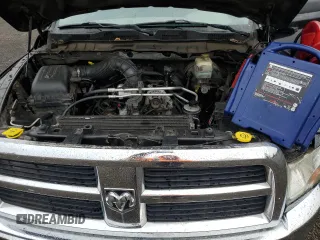2012 Ram 2500 ST z VIN 3C6TD5CT5CG113261, wystawiony jako Copart lot #50102415 z przebiegiem 182 953 mil mil oraz Czysty tytuł • Clean title. Historia ofert i sprzedaży dostępna na DreamBid. Obrazek 11.